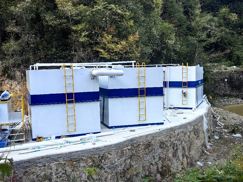 2024年11月6日貴州黔東南苗族侗族自治州雷山縣君夢(mèng)洗滌廠200方干洗 洗滌污水